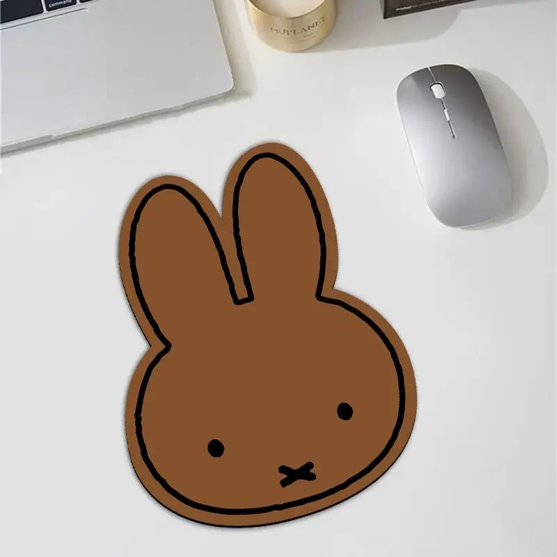 Kawaii Miffy Rabbit Shaped Mou - огляд і ціна Gaming Keyboard And Mouse Pad