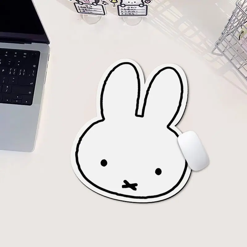 Kawaii Miffy Rabbit Shaped Mou - огляд і ціна Gaming Keyboard And Mouse Pad